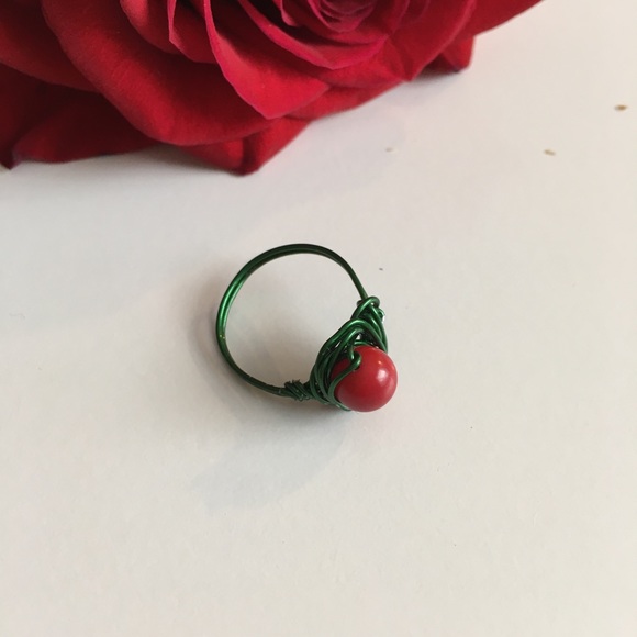 Handmade Red coral wire wrapped ring .🆕🆒🌹 - Picture 2 of 4